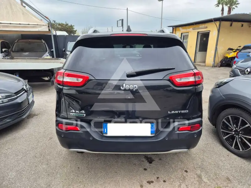 2016 Jeep CHEROKEE