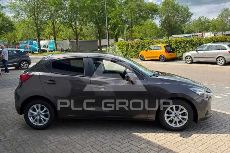 2016 Mazda 2 (Demio)