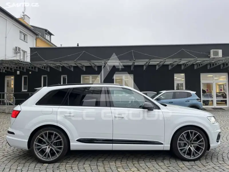 2016 Audi SQ7