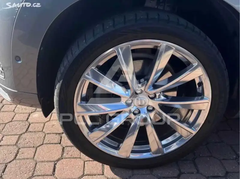 2016 Volvo XC90