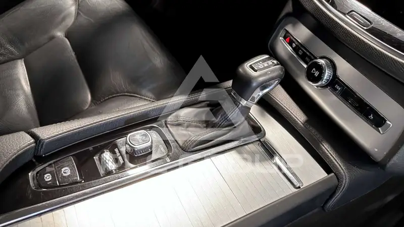2016 Volvo XC90
