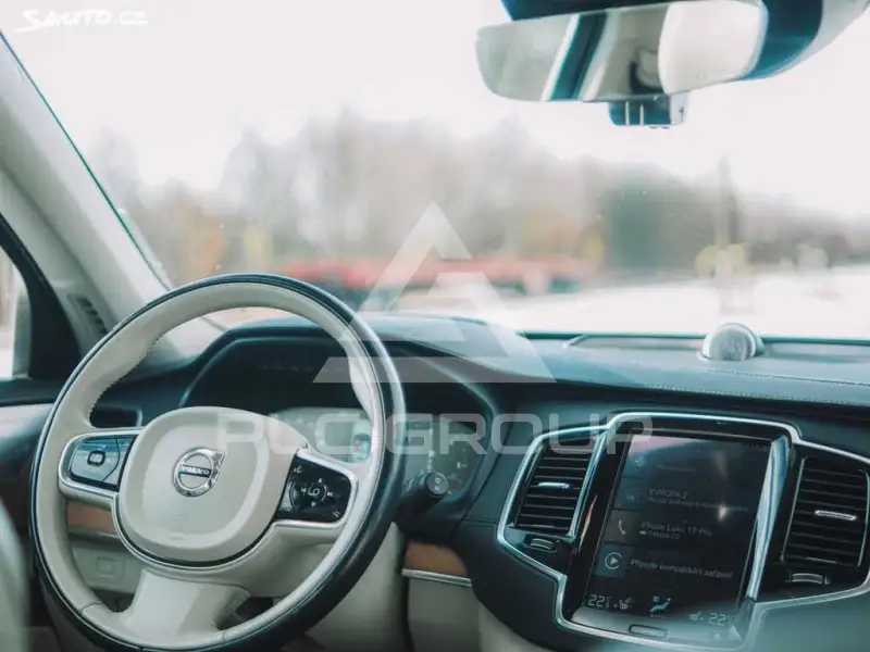 2016 Volvo XC90