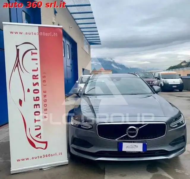 2016 Volvo V90