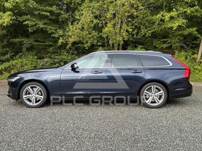 2016 Volvo V90