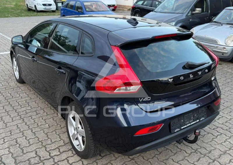 2016 Volvo V40