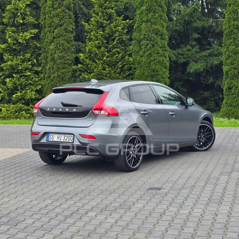 2016 Volvo V40