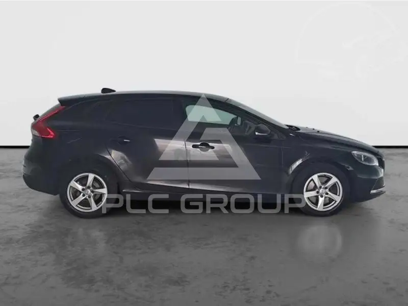 2016 Volvo V40