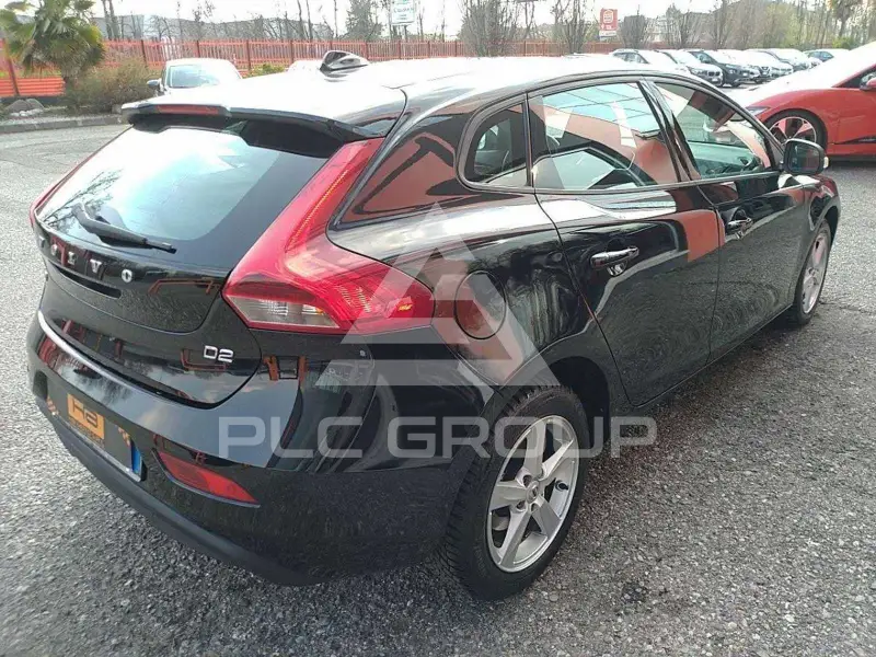 2016 Volvo V40