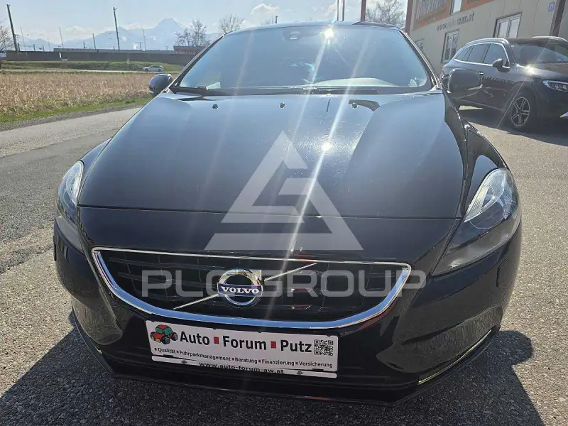 2016 Volvo V40