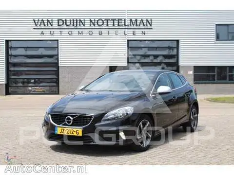 2016 Volvo V40