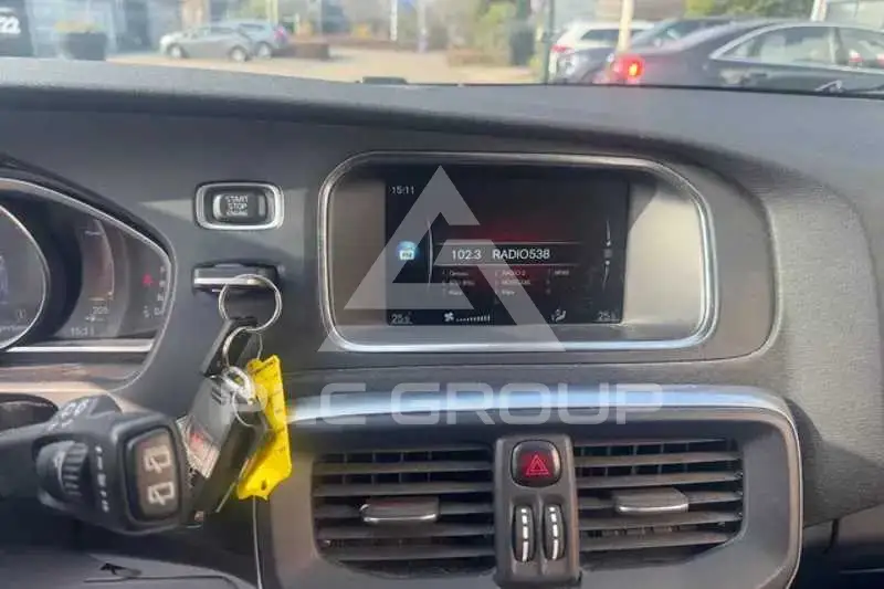 2016 Volvo V40
