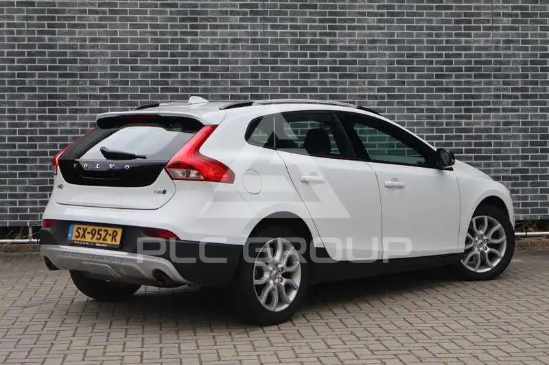 2016 Volvo V40