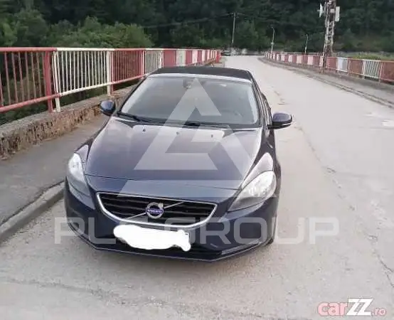 2016 Volvo V40