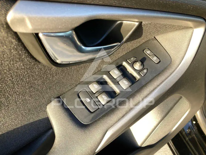 2016 Volvo V40