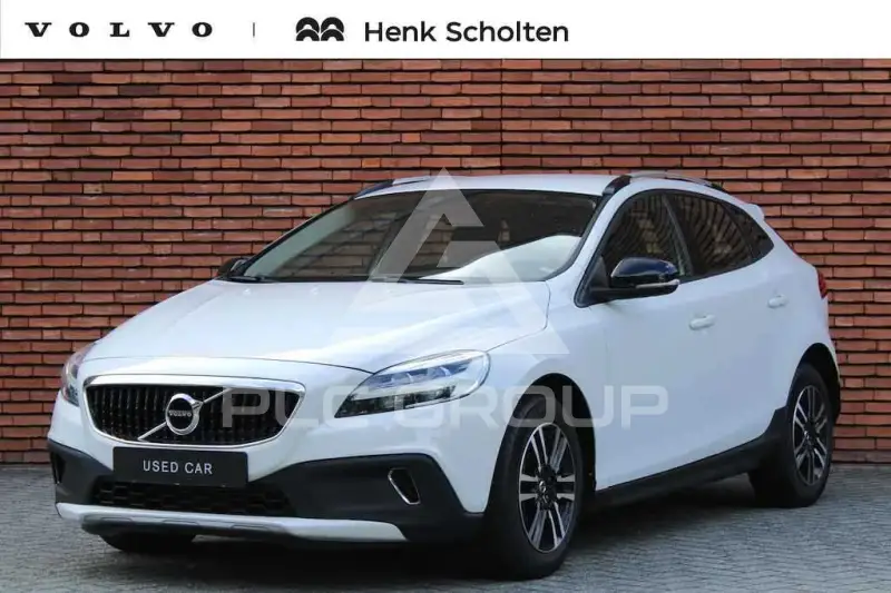2016 Volvo V40