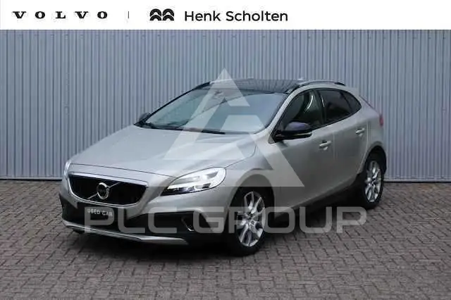2016 Volvo V40