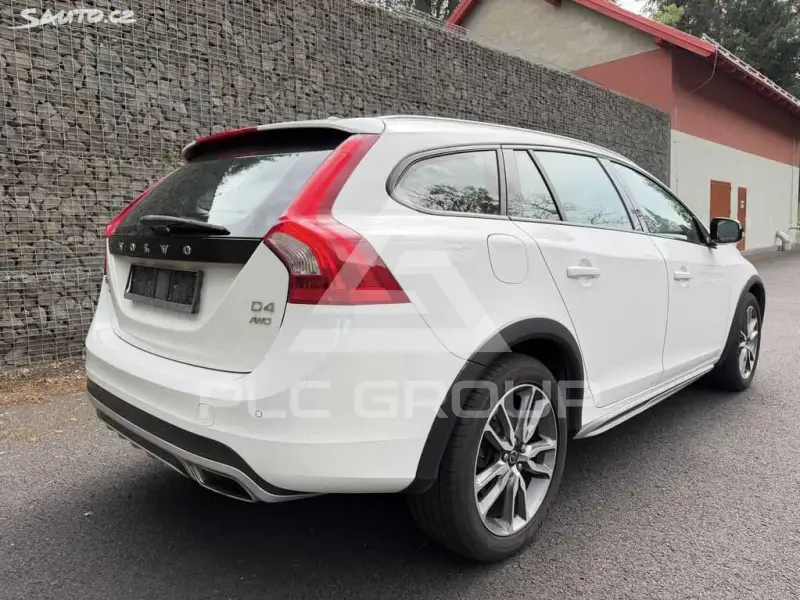 2016 Volvo V60