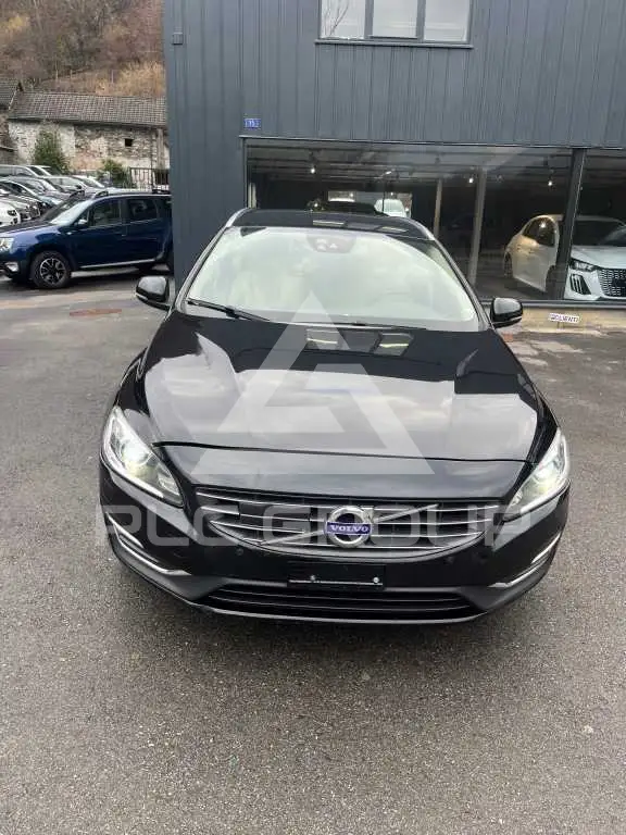 2016 Volvo V60