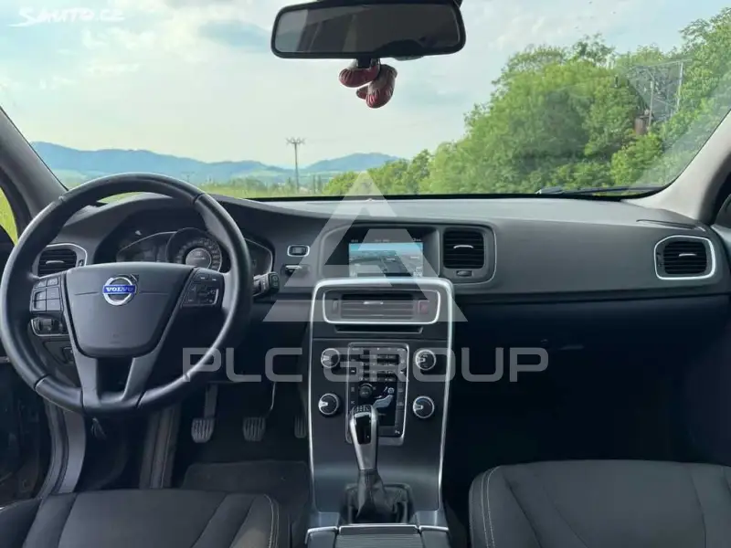 2016 Volvo V60