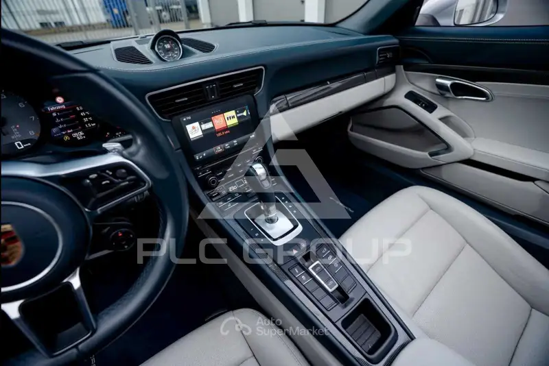 2016 Porsche 911