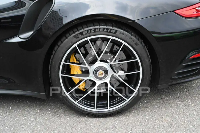2016 Porsche 911