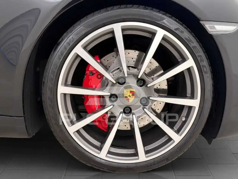 2016 Porsche 911