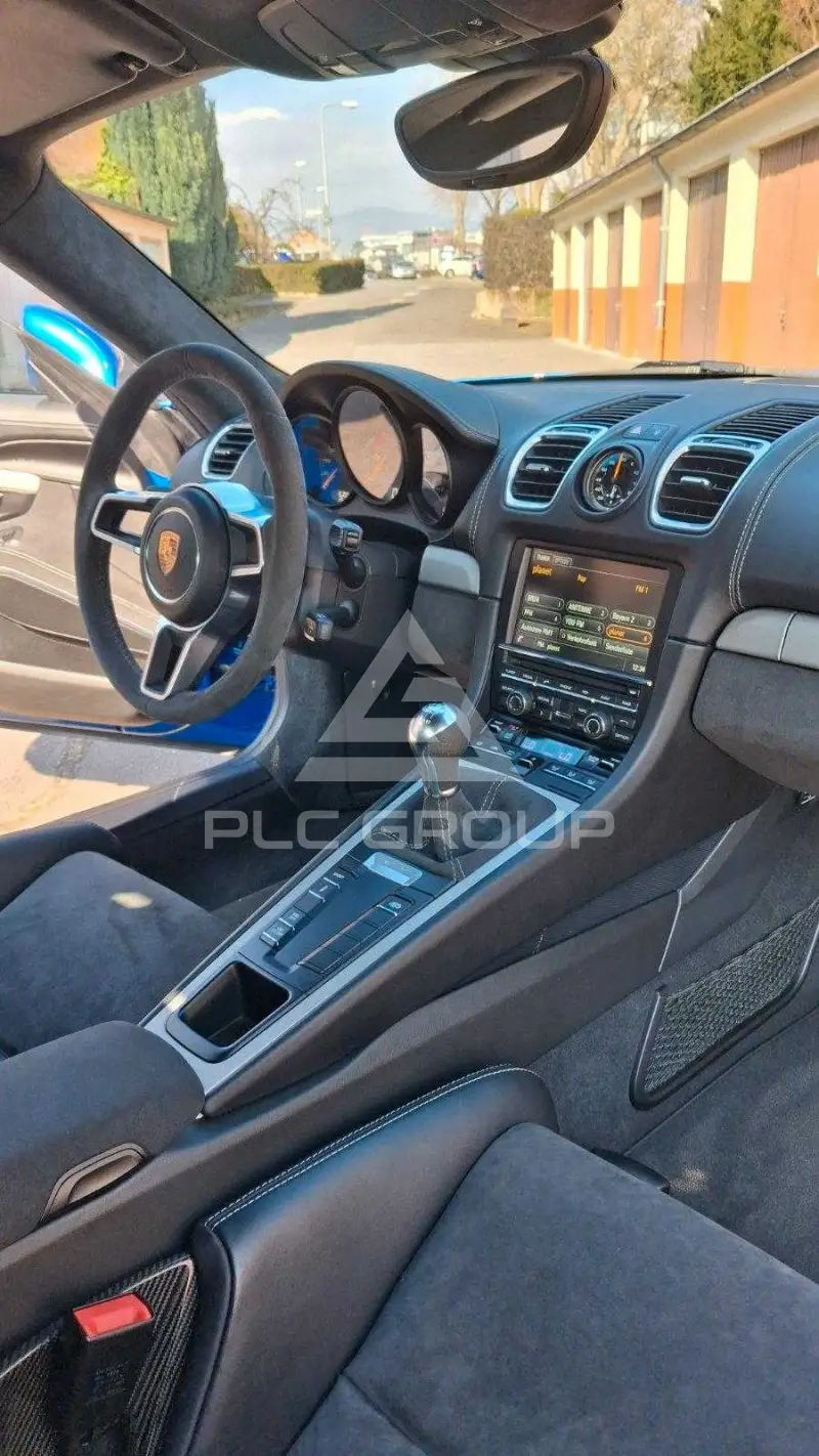 2016 Porsche Cayman
