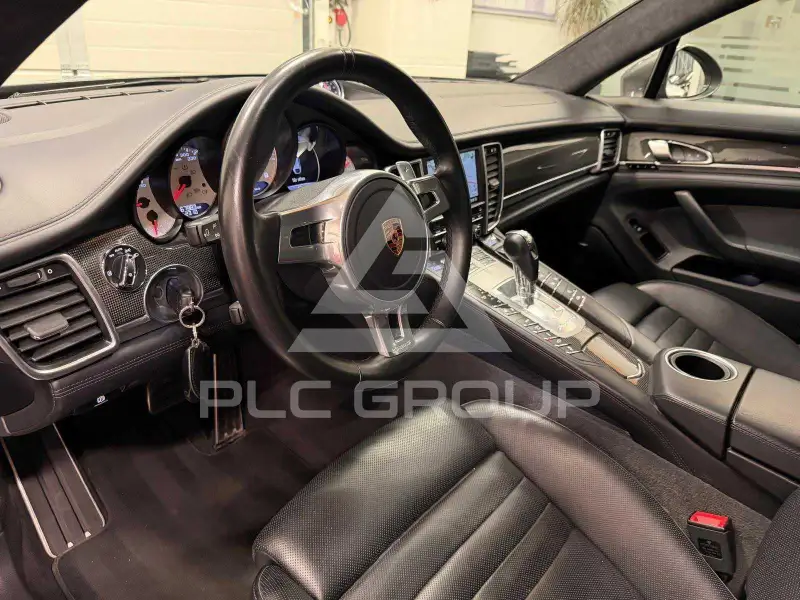 2016 Porsche Panamera