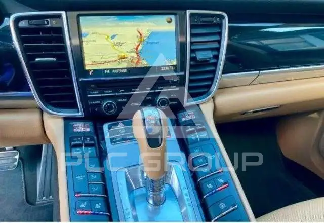 2016 Porsche Panamera