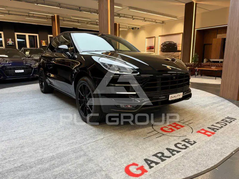 2016 Porsche MACAN