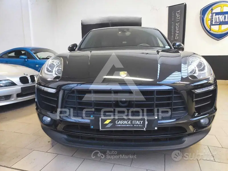 2016 Porsche MACAN