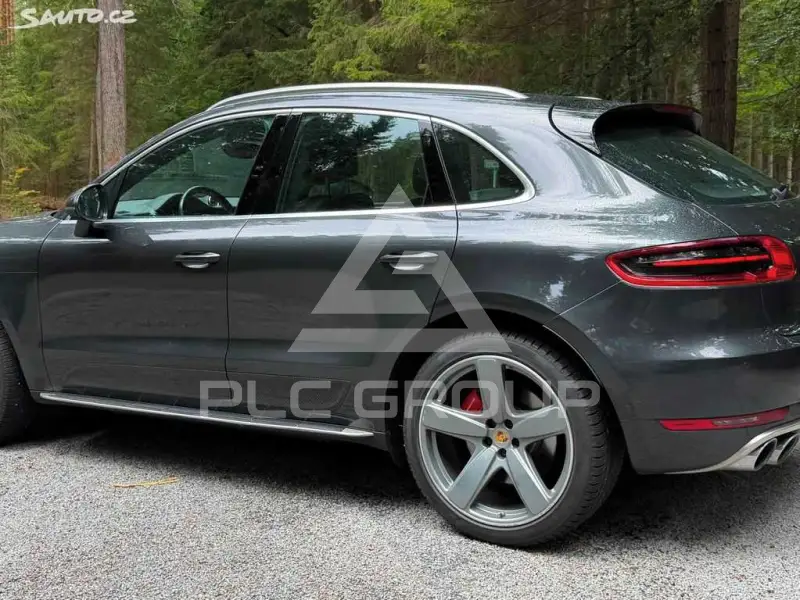 2016 Porsche MACAN
