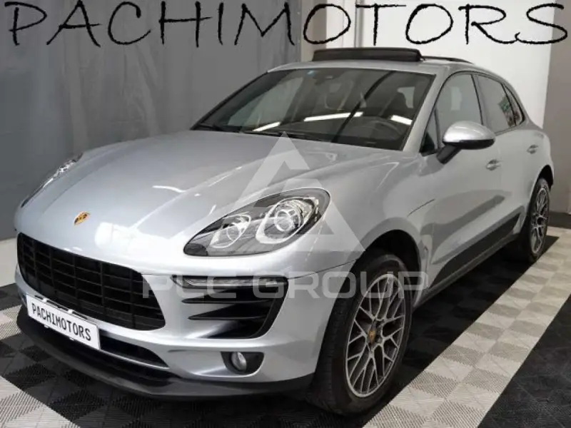 2016 Porsche MACAN