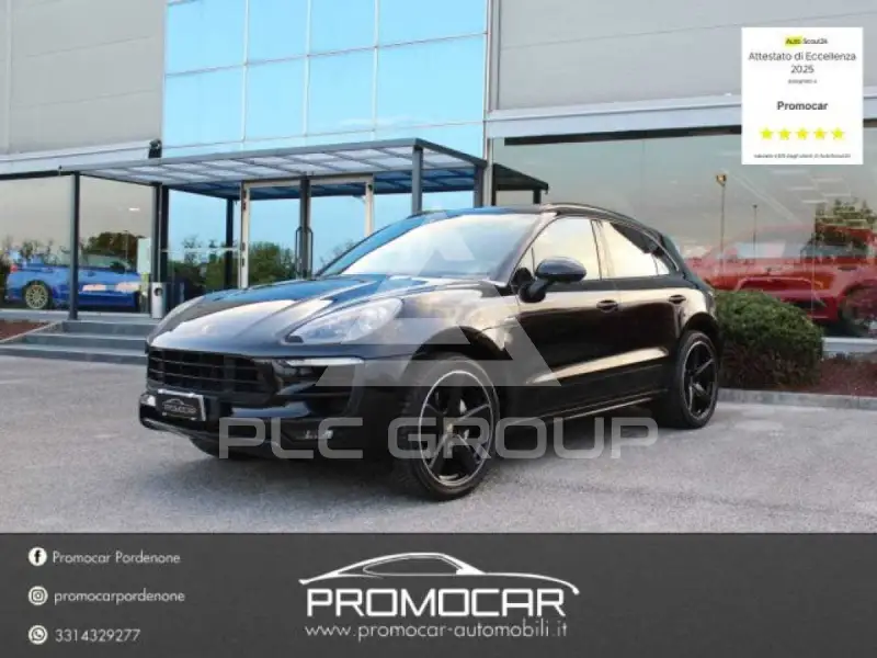 2016 Porsche MACAN