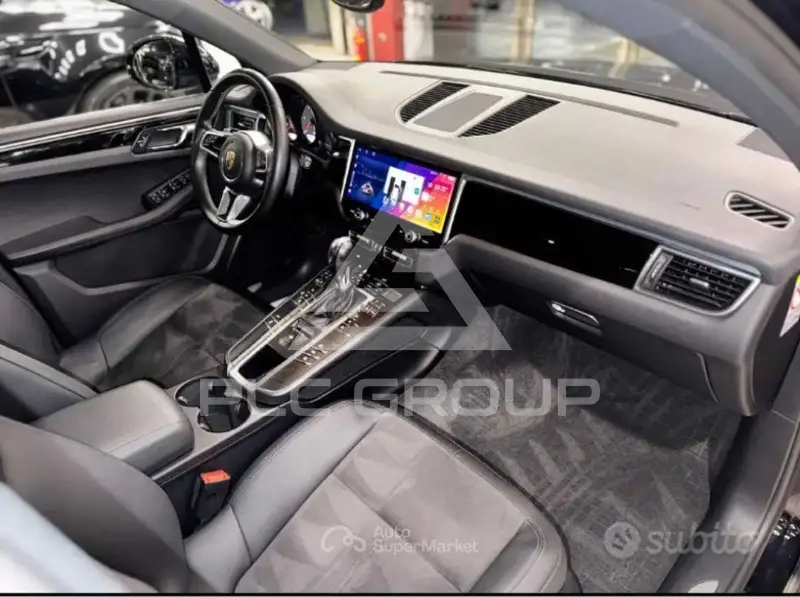 2016 Porsche MACAN