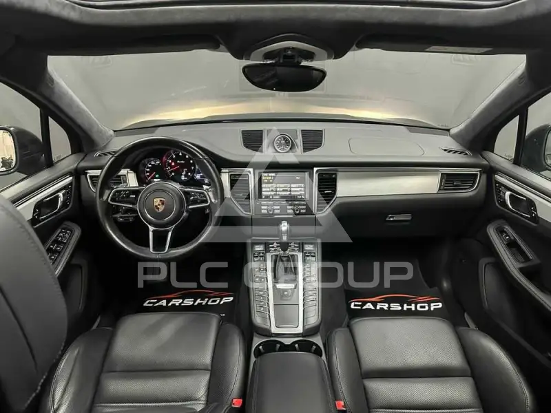 2016 Porsche MACAN