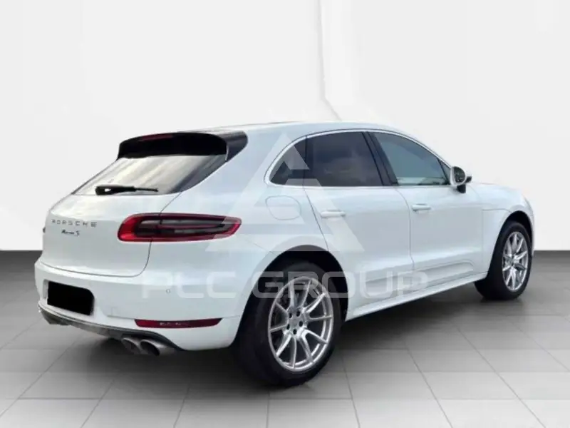 2016 Porsche MACAN