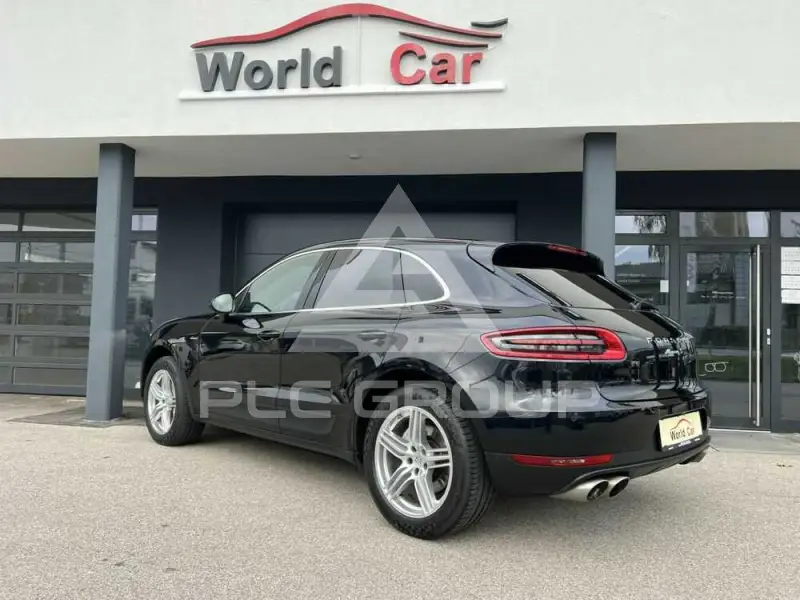 2016 Porsche MACAN