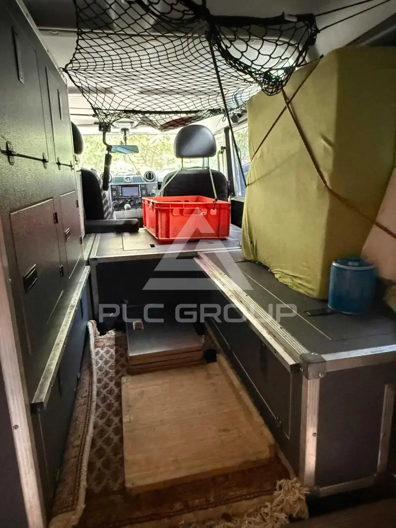 2016 Land Rover DEFENDER
