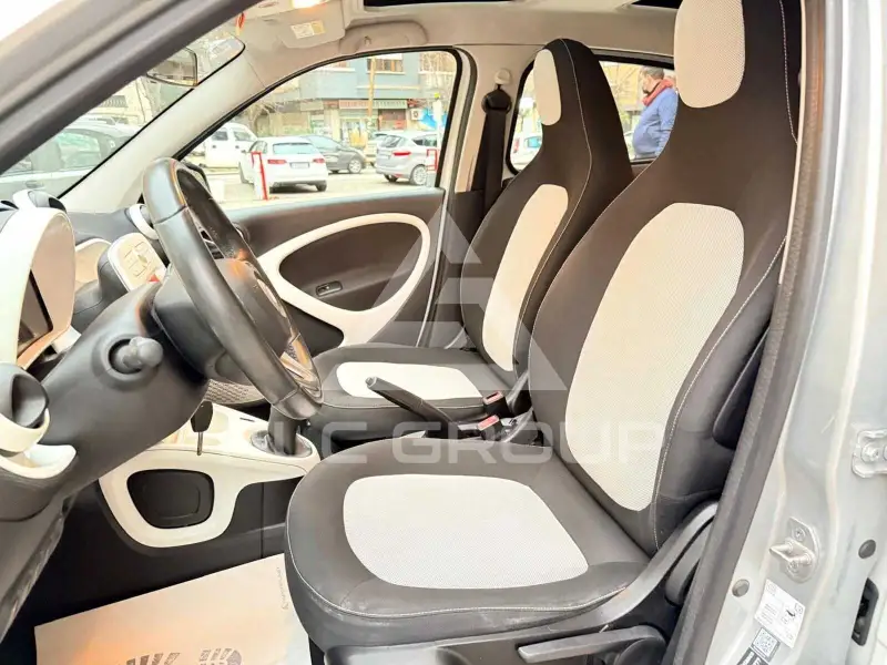 2016 Smart FORFOUR