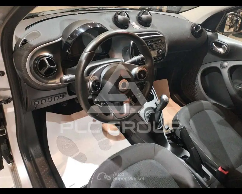 2016 Smart FORFOUR