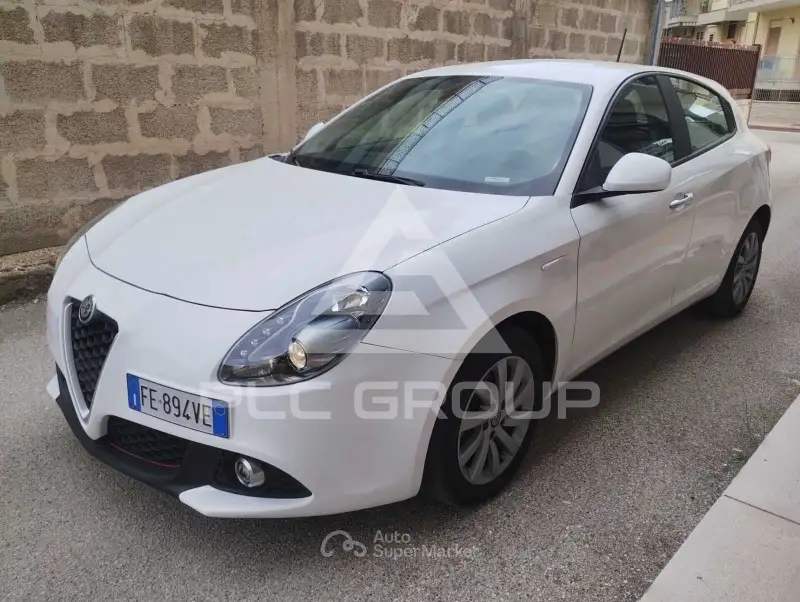 2016 Alfa Romeo Giulia