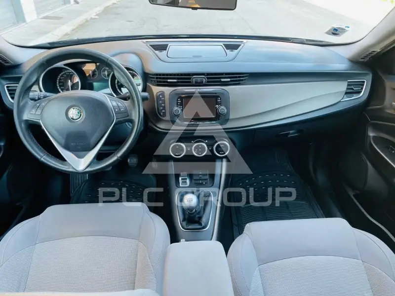 2016 Alfa Romeo Giulia