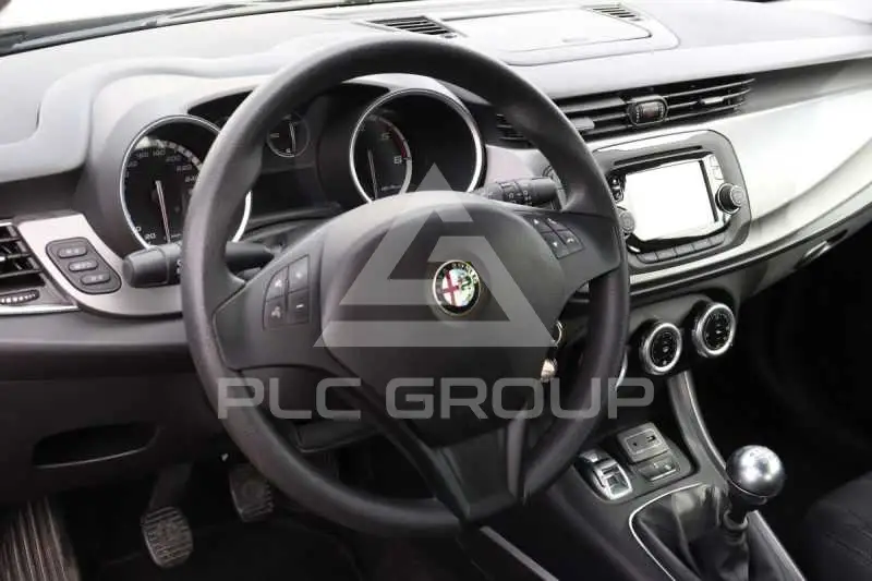 2016 Alfa Romeo Giulia