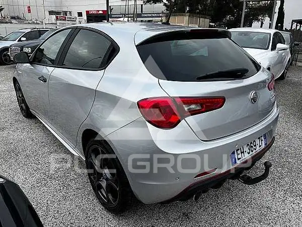 2016 Alfa Romeo Giulia