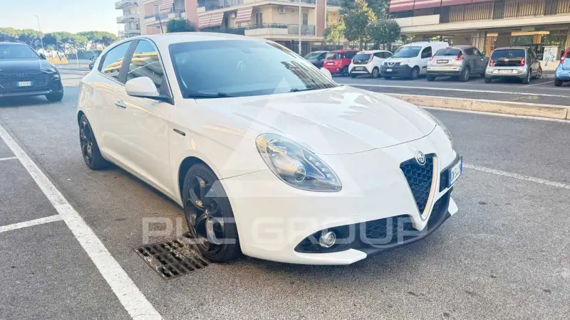 2016 Alfa Romeo Giulia