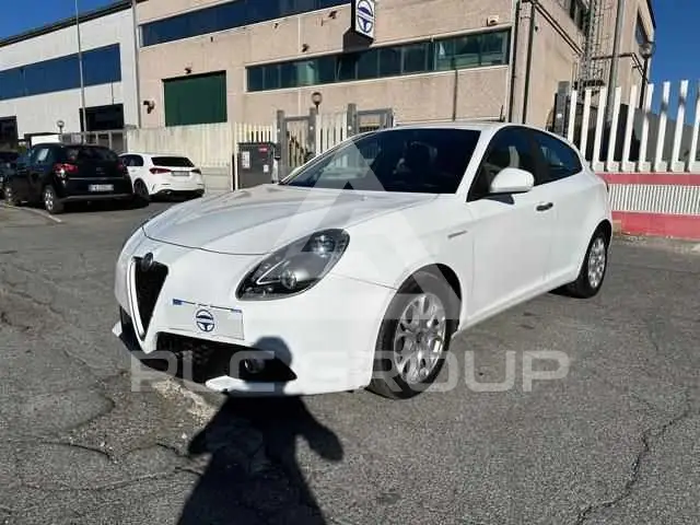 2016 Alfa Romeo Giulia