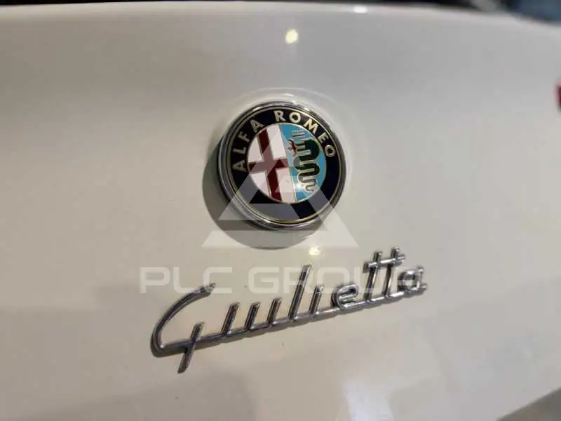 2016 Alfa Romeo Giulia