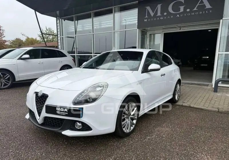 2016 Alfa Romeo Giulia