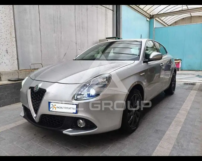 2016 Alfa Romeo Giulia